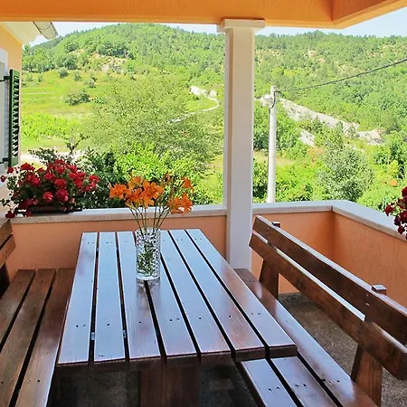 Holiday home Haus Tone